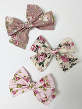 Load image into Gallery viewer, Set of 3 Medium Hair Clip