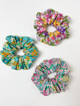 Load image into Gallery viewer, 3 x Hair Scrunchies