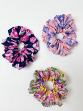 Load image into Gallery viewer, 3 x Hair Scrunchies