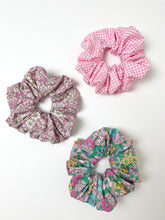 Load image into Gallery viewer, Hair Scrunchies Pack of 3