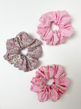 Load image into Gallery viewer, Hair Scrunchies Pack of 3