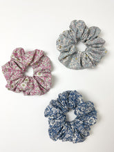 Load image into Gallery viewer, Hair Scrunchies Pack of 3