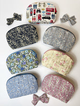 Load image into Gallery viewer, Cosmetic, Mobile phone bag