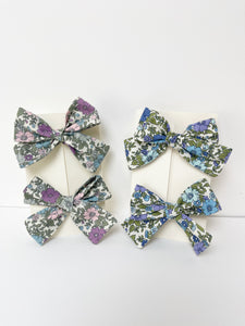 2 Pairs of Small Bow hair clip with tail