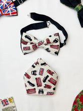 Load image into Gallery viewer, London bus Bowtie &amp; Pocket square
